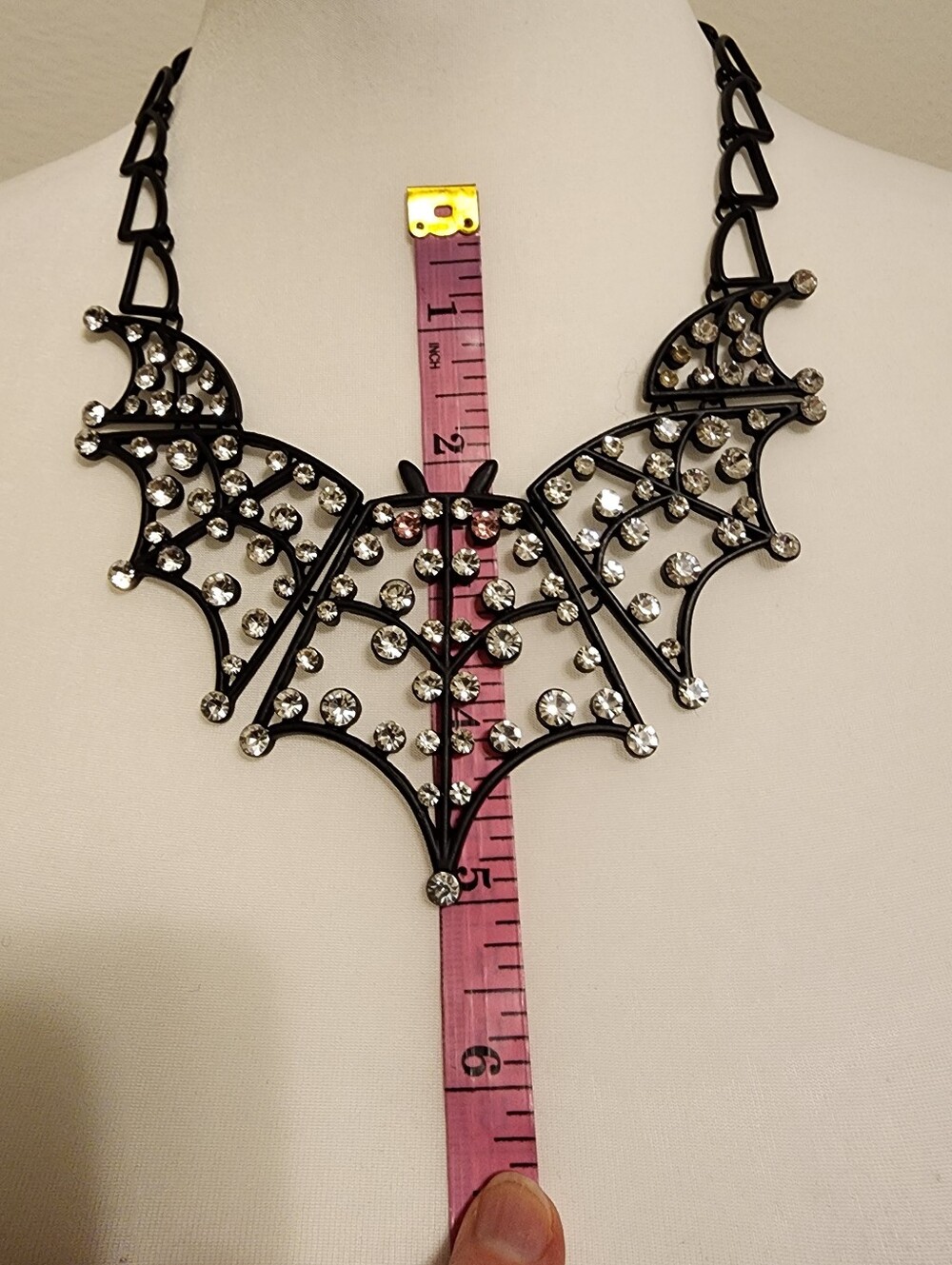 Betsey Johnson Black Rhinestone Bat Statement Bib Necklace NWT - Picture 5 of 10
